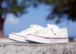 古着好き必見！オンラインストアで見つけるユニークなアイテムとお得な購入方法